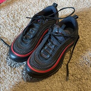 Black and Red airmax Sneakers